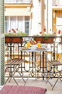 5 Mins Walk Monte Carlo Casino Seaview