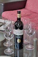 5 Mins Walk Monte Carlo Casino Seaview