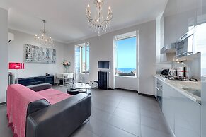 5 Mins Walk Monte Carlo Casino Seaview