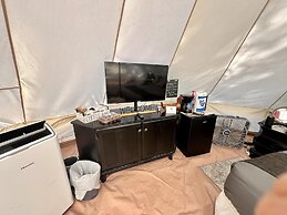 Stunning 1-bed Glamping Tent in Cleveland