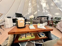 Stunning 1-bed Glamping Tent in Cleveland