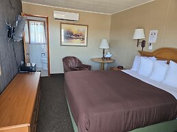 A Bridge View Inn