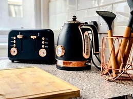 Captivating 2-bed Apartment in Liverpool