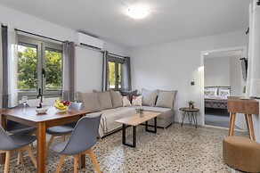 Makris Gialos Lemon Cottage in Lassi Kefalonia