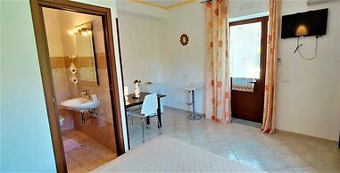 Tramonti Countryside Villa With Jacuzzi and Garden