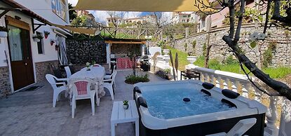 Tramonti Countryside Villa With Jacuzzi and Garden