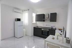 Stunning 2 Bedroom, 2 Bathroom apt St Julians