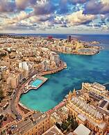 Stunning 2 Bedroom, 2 Bathroom apt St Julians