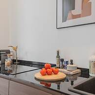 Piccola Como Lotus With 1 Bathrooms