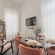 Piccola Como Lotus With 1 Bathrooms