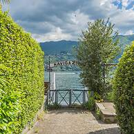 Piccola Como Lotus With 1 Bathrooms