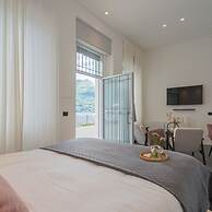 Piccola Como Lotus With 1 Bathrooms