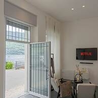 Piccola Como Lotus With 1 Bathrooms