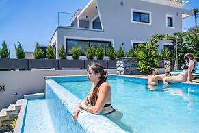 Sunshine Deluxe D by Madeira Sun Travel