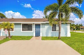 Lakeworth 2 Bedroom Home Free Parking