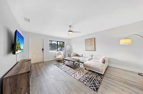 Lakeworth 2 Bedroom Home Free Parking