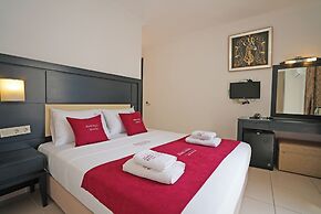 Ömer Aybak Beach Hotel