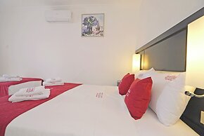 Ömer Aybak Beach Hotel