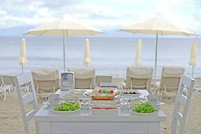 Ömer Aybak Beach Hotel