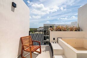 Xibalba 2 Bedrooms By Sady Powerful