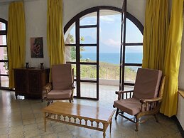 The Lakefront Panajachel by Tzanjuyu