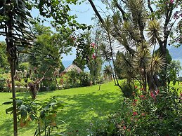 The Lakefront Panajachel by Tzanjuyu