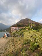 The Lakefront Panajachel by Tzanjuyu