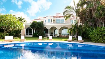 Villa Bianca Cancun Luxury Beachfront