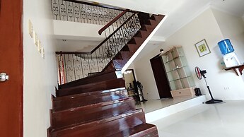 Bluewaves Resort -  Basdaku by Hiverooms