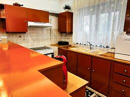 Sea Breeze Sanctuary-1bd 3pl 1ba - 90m To Sea