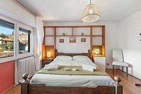 La Lanterna Swimming Pool Retreat