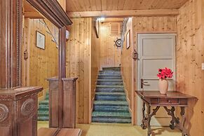 La Lanterna Swimming Pool Retreat