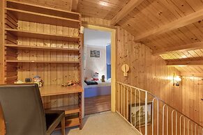 La Lanterna Swimming Pool Retreat