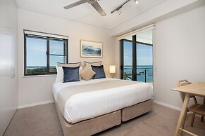 Darwin Waterfront Penthouse