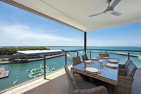 Darwin Waterfront Penthouse