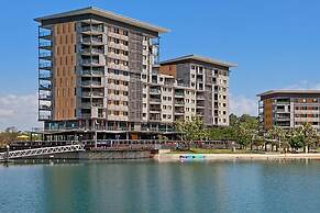 Darwin Waterfront Penthouse