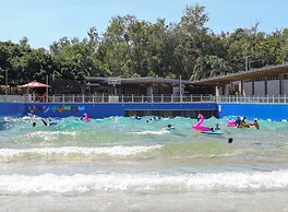 Darwin Waterfront Penthouse