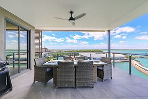 Darwin Waterfront Penthouse