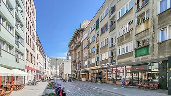 RentPlanet - Apartament Kuźnicza