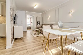RentPlanet - Apartament Kuźnicza