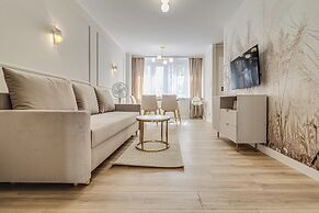 RentPlanet - Apartament Kuźnicza