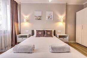 RentPlanet - Apartament Kuźnicza