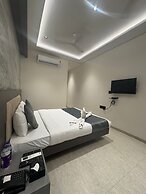 Hotel Govind Regency