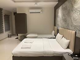 Hotel Govind Regency