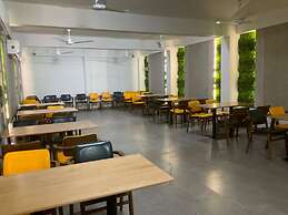 Hotel Govind Regency