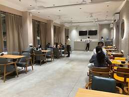 Hotel Govind Regency