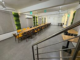 Hotel Govind Regency