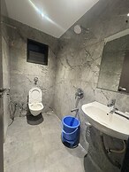 Hotel Govind Regency