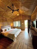 Bamboo Garden Cottages and Cafe