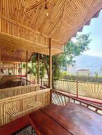 Bamboo Garden Cottages and Cafe